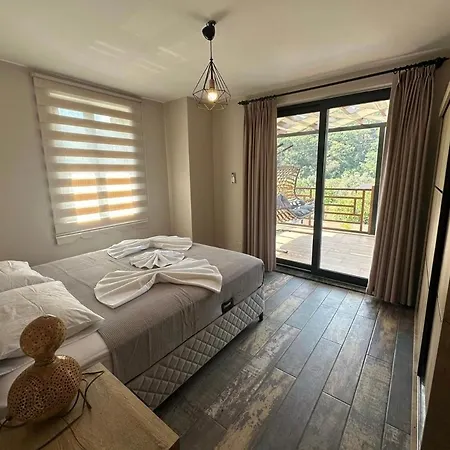Villa Close To Lake, Beach, Center