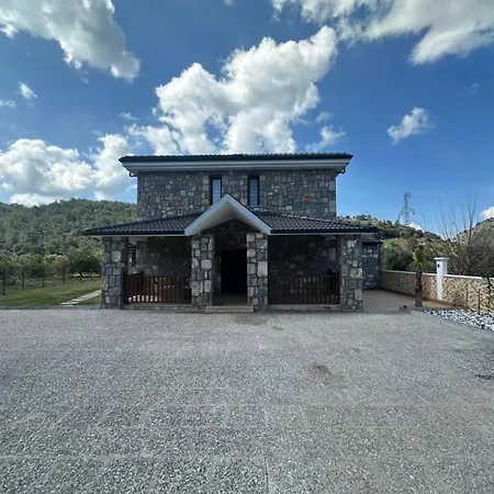 Villa Close To Lake, Beach, Center *